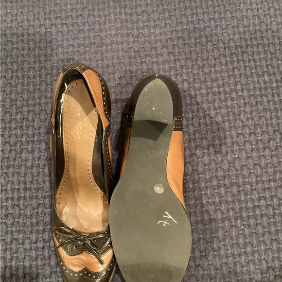 Heels - Picture 4 of 7